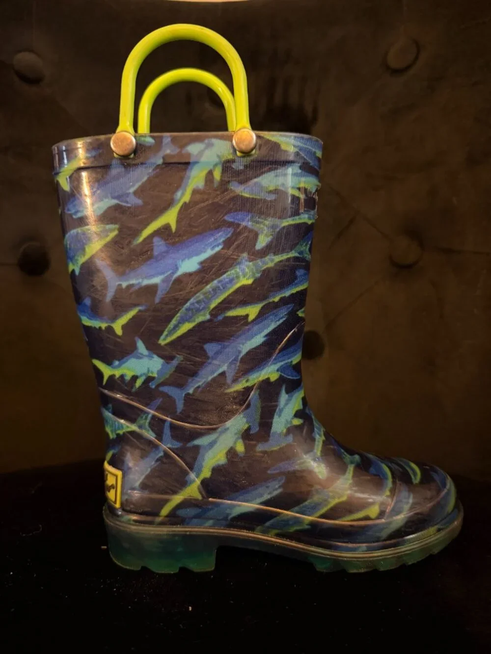 Western Chief Shark Chase Lighted Black/Blue/Green Kids Rain Boots Sz 8